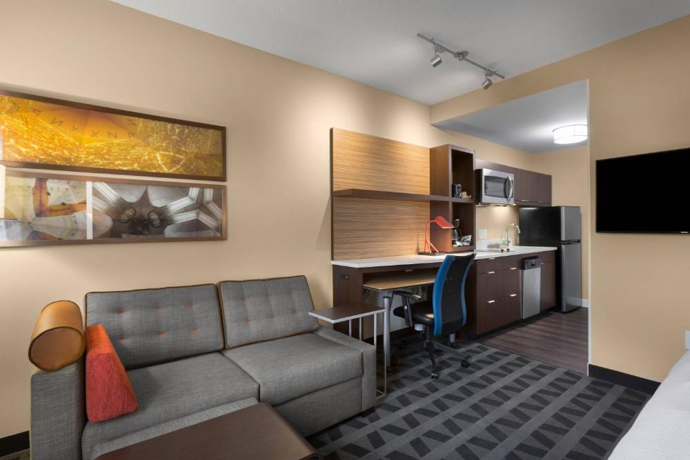 Studio, 1 King, Sofa bed interior